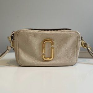Marc Jacobs - The Softshot 21 Crossbody Bag